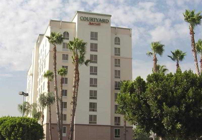 Courtyard By Marriott Baldwin Park Hotel Екстериор снимка